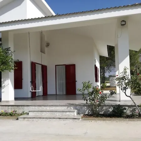 Villa Caporotondo *