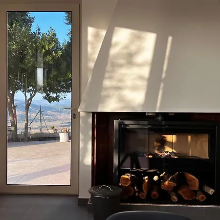 Caporotondo Villa *